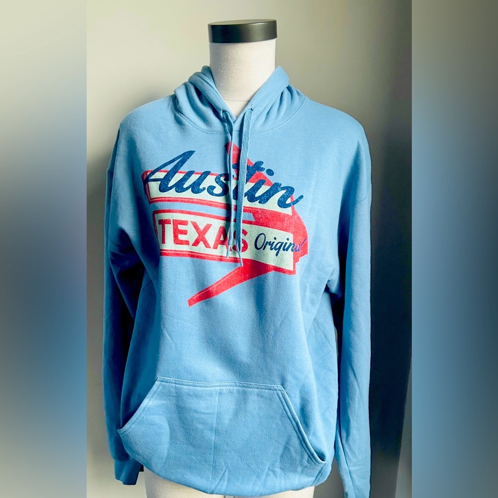 Vacationland Austin Texas hooded sweatshirt, vintage look, size m